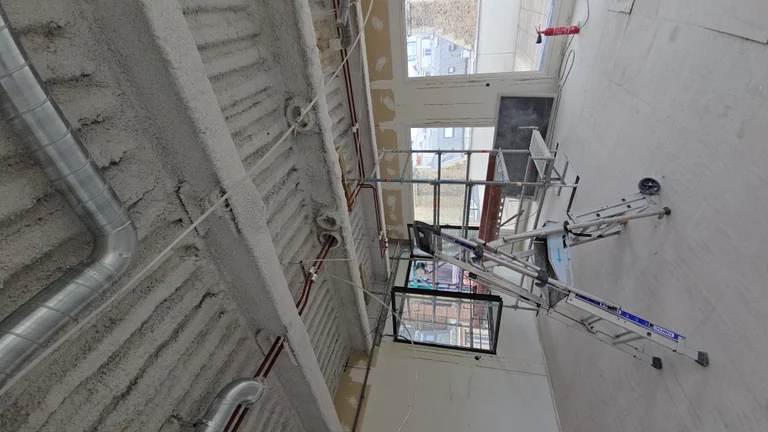 20 Avenue HOCHE (Bureaux) - photo 5