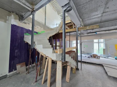 20 Avenue HOCHE (Bureaux) - photo 4